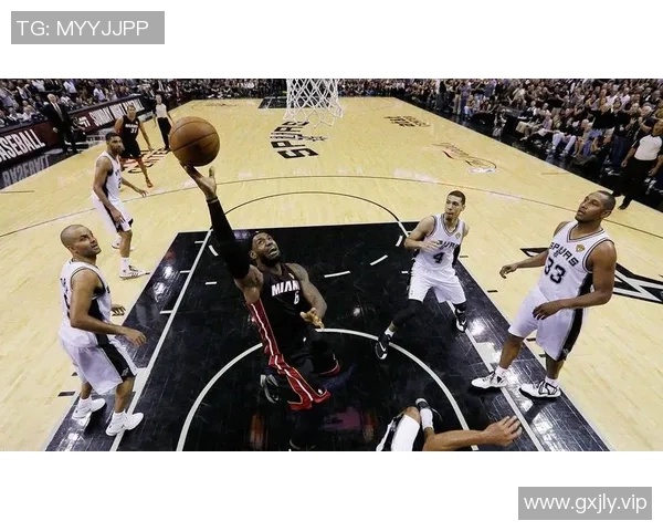 2012年NBA总决赛首战马刺对热火精彩回顾与赛况分析